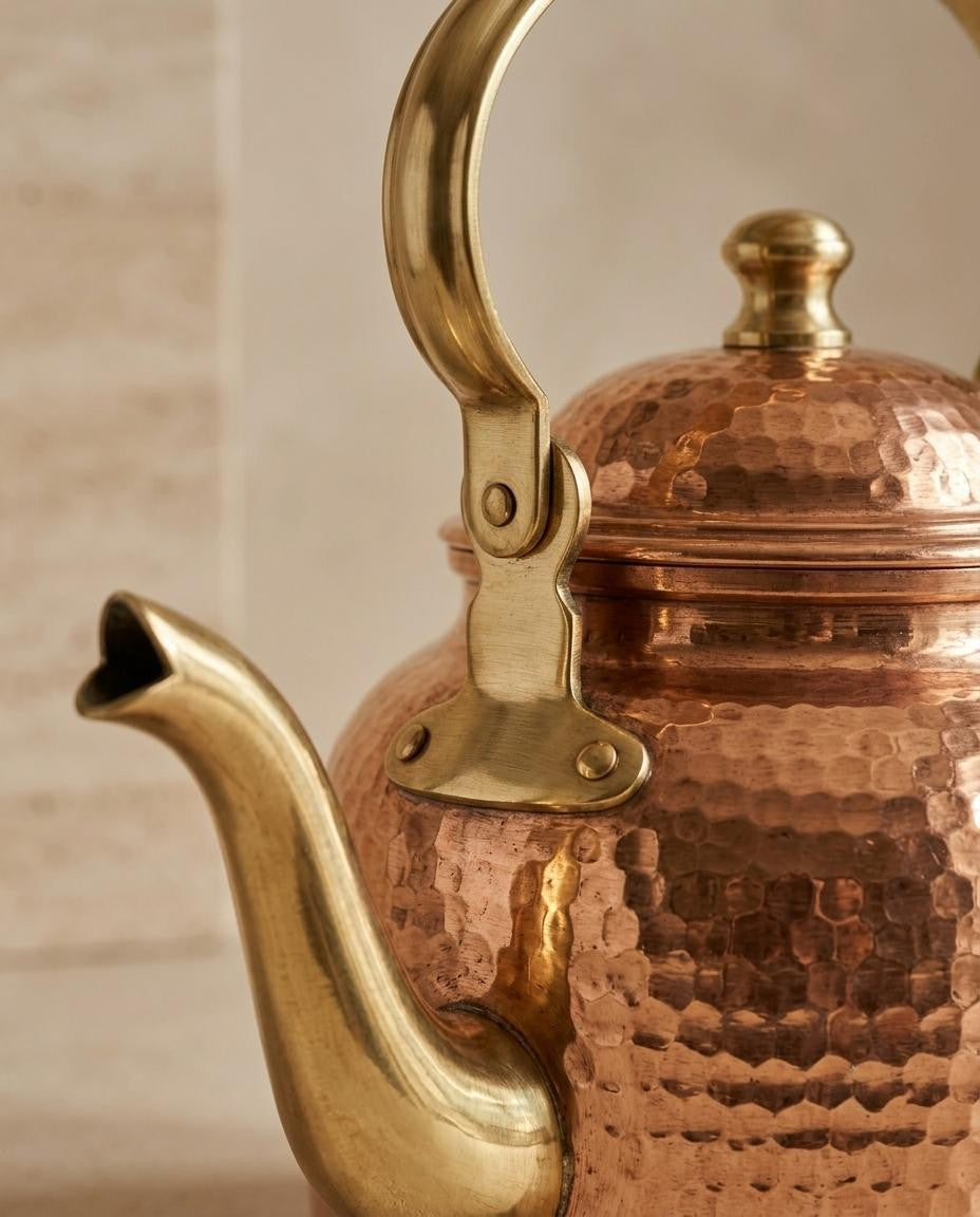 Shivara Premium Handcrafted Copper Hammered Tea Kettle – 420ml