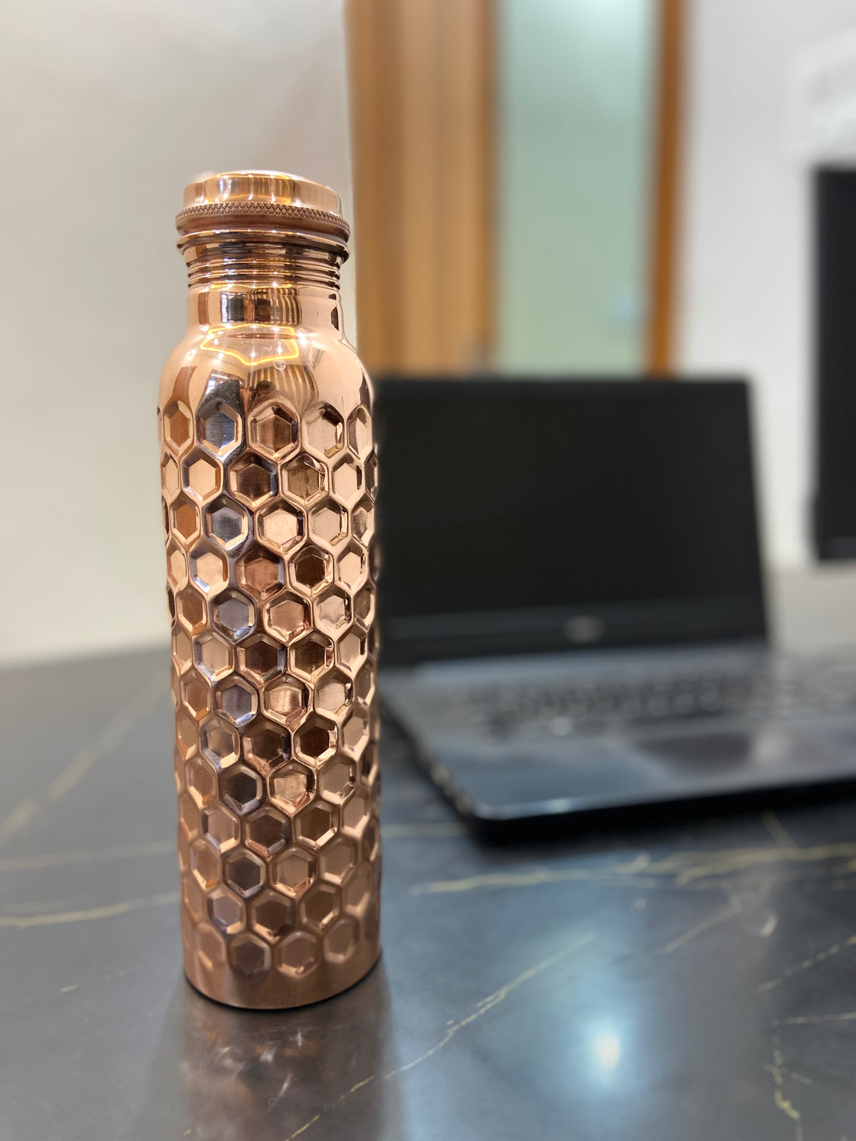 Shivara Premium Handcrafted Copper Water Bottle 1000 ml | Diamond Design