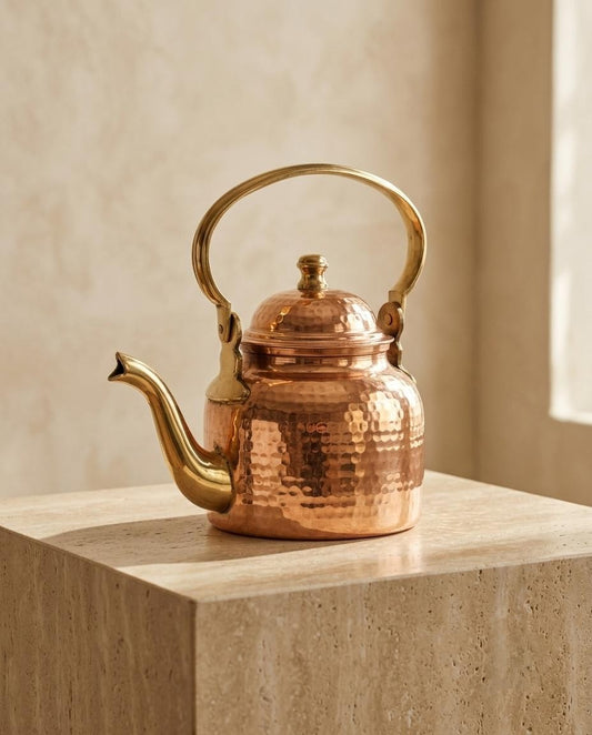 Shivara Premium Handcrafted Copper Hammered Tea Kettle – 420ml